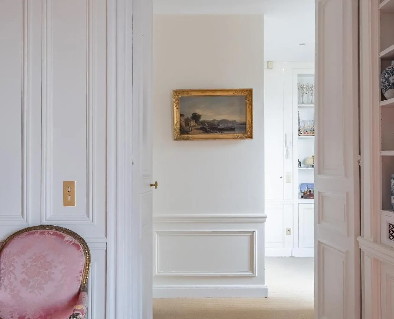 Veeve - Haussmannian Heights Paris